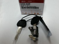 Личинка замка двери Bongo III с ключом левая