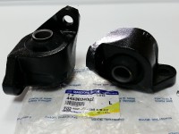 Сайлент-блок NEW Actyon переднего рычага передний левый