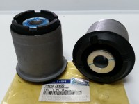 Сайлент-блок Santa Fe 05-/Veracruz 06-/IX55 08- переднего подрамника передний