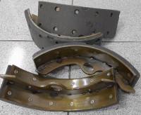 Колодка тормозная HD 320*85 задняя/передняя (барабан)